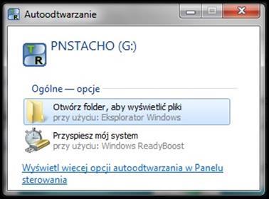 3. Tryby pracy TachoReader COMBO plus Urządzenie TachoReader Combo Plus w zależności od tego czy ma lub nie ma włożonej karty kierowcy, i jest lub nie jest podłączone do komputera lub tachografu,