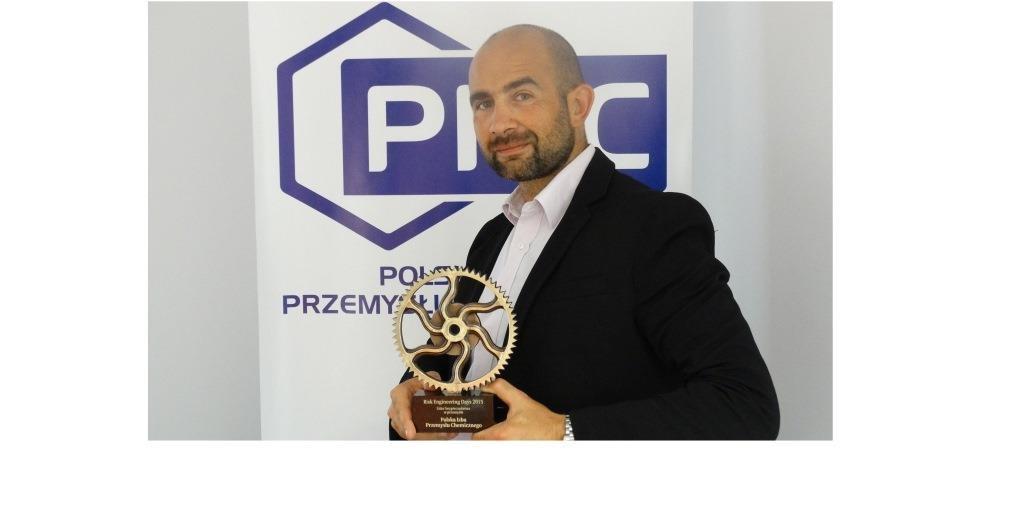 Nagroda dla PIPC oraz Programu Bezpieczna Chemia Program "Bezpieczna Chemia" został uhonorowany tytułem i statuetką "Lider bezpieczeństwa w przemyśle".