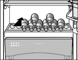 Obsługa w Świeci symbol menu Fig. 2 (17). u W celu wyłączenia zabezpieczenia przed dziećmi krótko nacisnąć przycisk SuperFrost Fig. 2 (3). Jeżeli wskaźnik wskazuje c1.