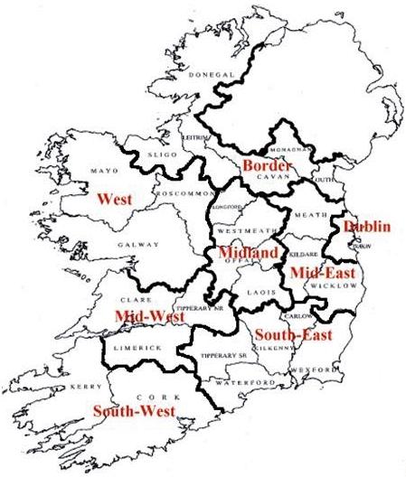 Irlandia [137] dopiero w 1999 r. Bunreacht na h Éirenann (Konstytucja Irlandii) z 1937 r. wzmiankowała bowiem jedynie o samorządzie w artykule 12.4.2., który dotyczył wyborów prezydenckich 11. Ryc. 1. Podział Irlandii na 8 regionów Źródło: http://www.