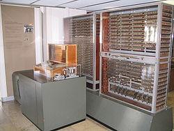Komputery cyfrowe ZUSE Z3 (1941, Niemcy) Konrada Zusego - pierwszy komputer cyfrowy