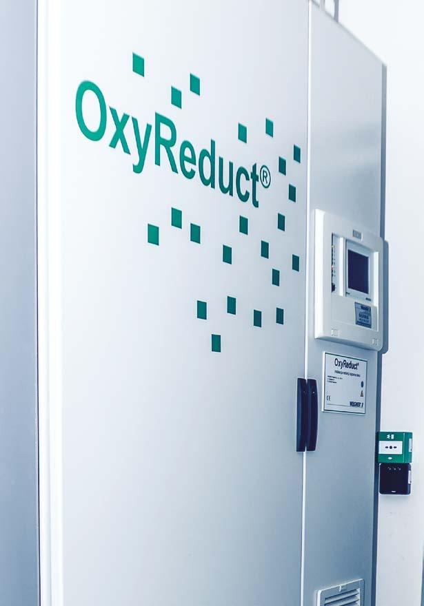 SYSTEM PRZECIWPOŻAROWY System redukcji tlenu w komorze Posiadamy unikalny system ochrony przeciwpożarowej OxyReduct, który obniża zawartość