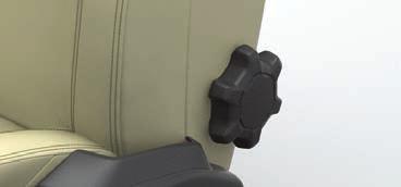 03 Podnoszenie/opuszczanie przedniej części siedziska. Podnoszenie/opuszczanie fotela. Przesuwanie fotela do przodu/do tyłu.