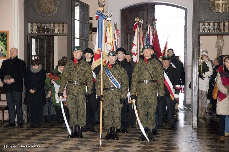 Stowarzyszenie Miłośników Historii i Tradycji Żołnierzy Suwalszczyzny.