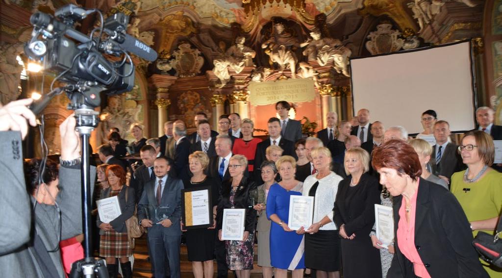 LAUREACI PROGRAMU SAMORZĄDOWY LIDER EDUKACJI 2015 Gminy o liczbie mieszkańców do 20 tys.