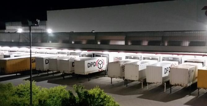 Oświetlenie wewnętrzne Direct Parcel Distribution (DPD) Austria Wprowadzenie DPD Austria jest firmą logistyczną oferującą swoje usługi od ponad 20 lat.