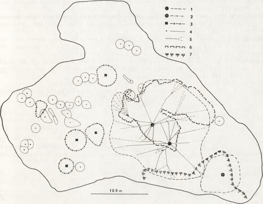 They are tolerated by the territorial species, and excluding areas close to the nests of the latter species their density is rather high ( S a v o l a i n e n and V e p s a la in e n 1988).