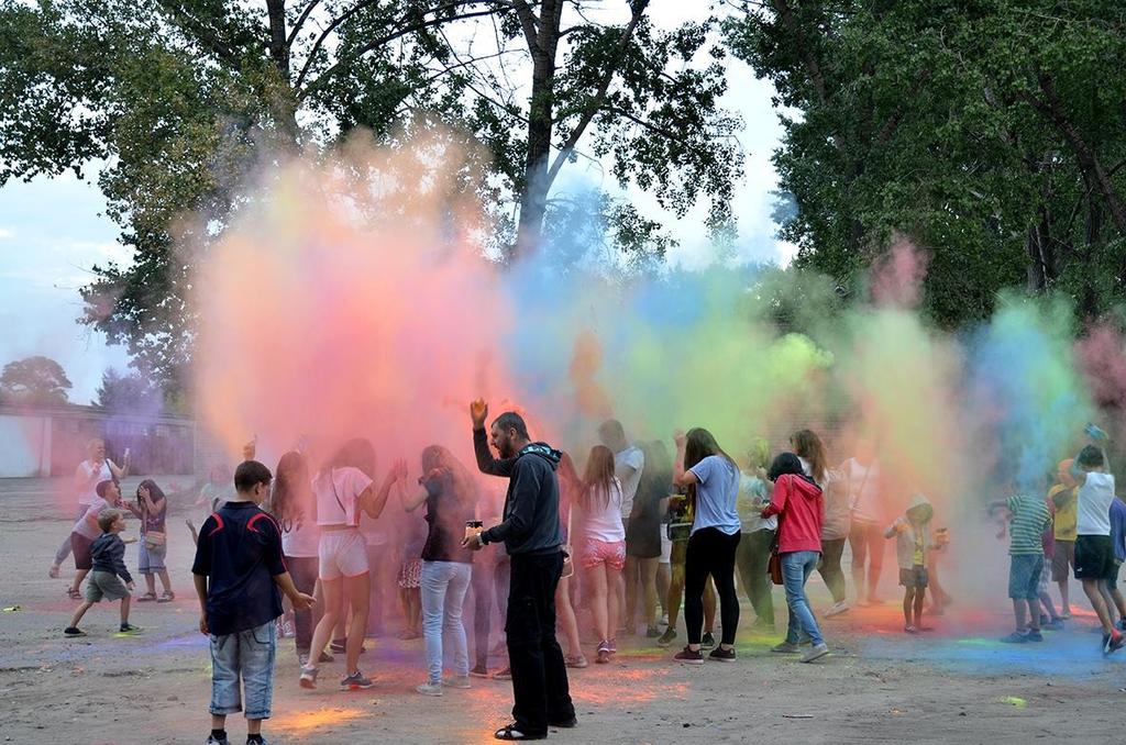 SIERPIEŃ MŁODZIEŻOWY DZIEŃ KULTURY DZIEŃ RÓŻNORODNOŚCI