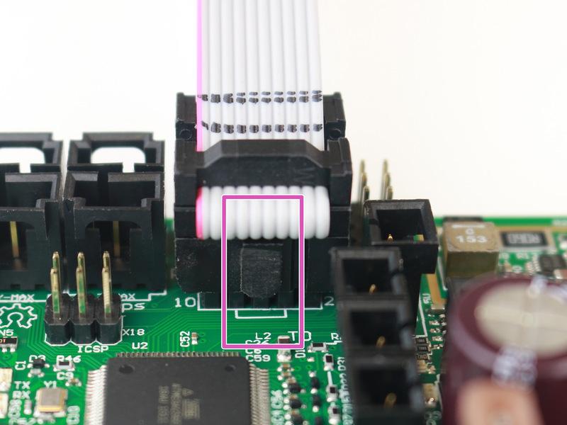 Step 13 Podłączenie elektroniki (3) Kabel LCD z jednym paskiem (konektor P1) Kabel LCD z dwoma paskami