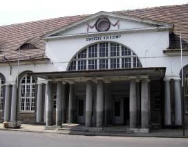Dziennik Urzędowy Województwa Lubuskiego 44 Poz. 728 Źródło: pl.wikipedia.org Fot. 48 Zespół dworca głównego w Żaganiu przy ul. Kolejowej Źródło: www.powiatzaganski.pl Fot.