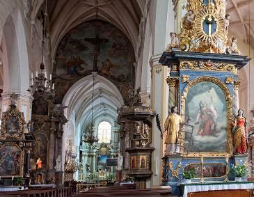 Bogate dekoracje renesansowe zachowane są również na chrzcielnicach w kościołach w: Chrobrowie (gm. Żagań; kościół pw. św. Augustyna), Gorzupii Dolnej (gm. Żagań; kościół pw. św. Jerzego) i Chotkowie (gm.