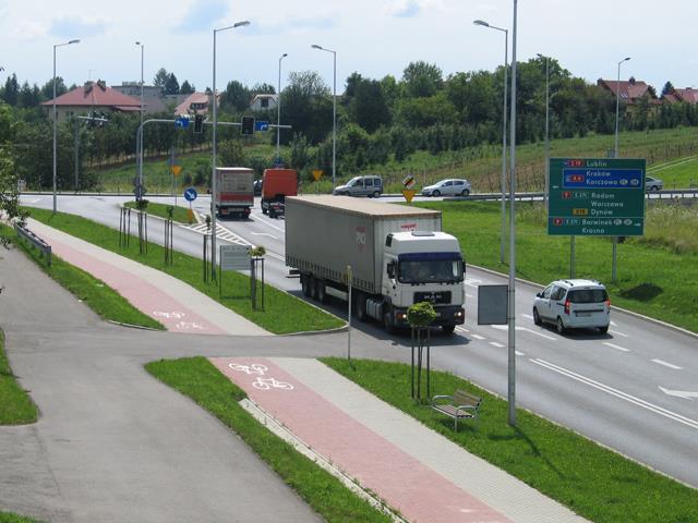 BUDOWA DROGI ŁĄCZĄCEJ ULICĘ PODKARPACKĄ Z ULICĄ PRZEMYSŁOWĄ (DROGĄ KRAJOWĄ NR 9 Z PLANOWANĄ DROGĄ