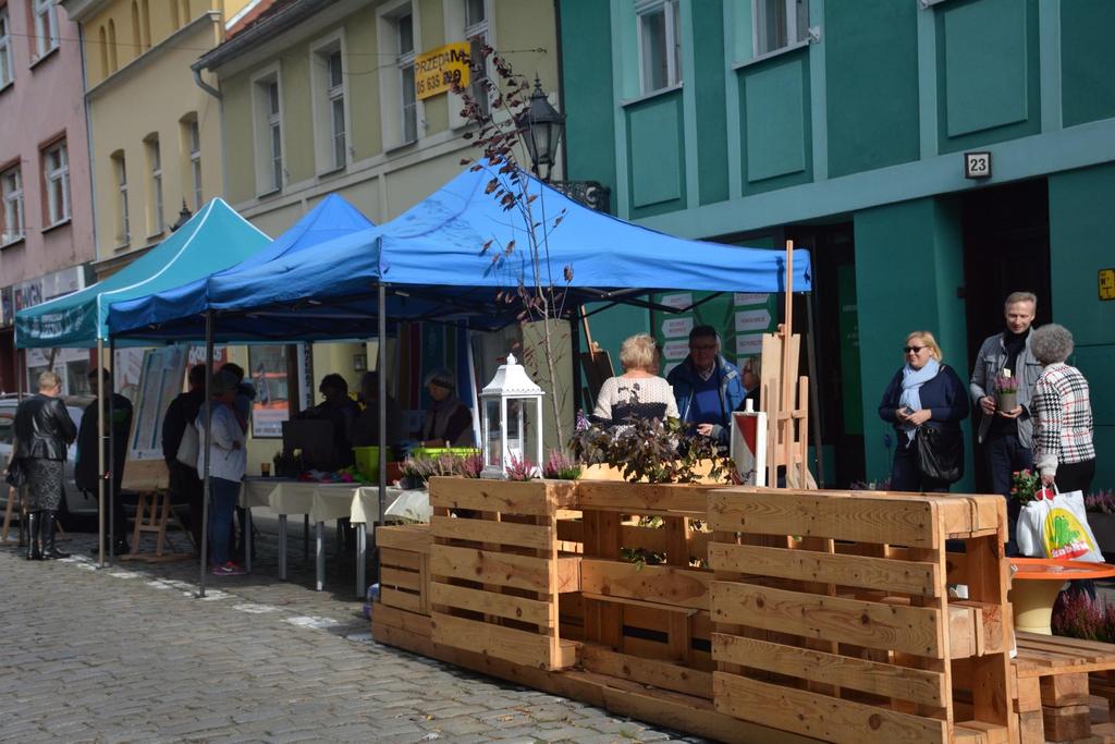 WYDARZENIE STARTOWE NA ULICY LESZCZYŃSKICH ZE