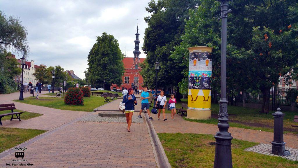 Zeszliśmy parkiem pod Wielki Młyn.