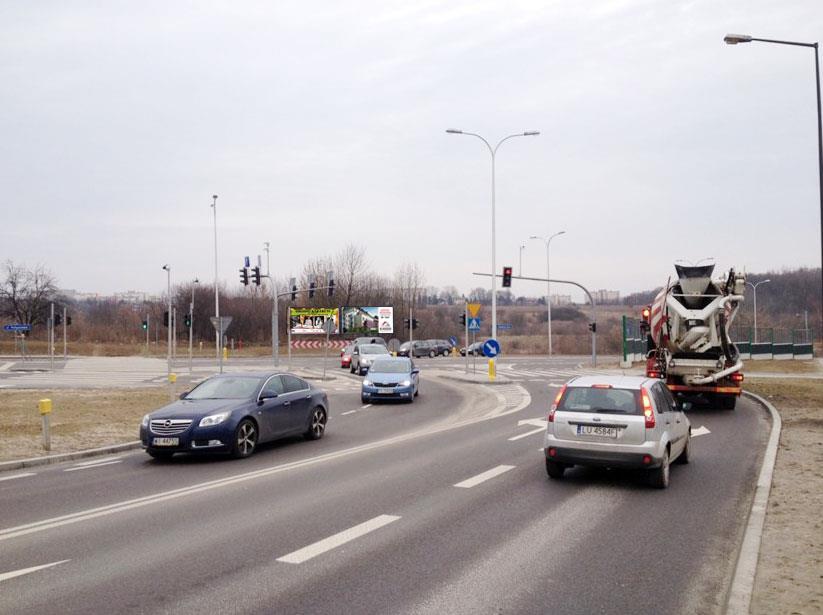 Format: 6m x 3m Oświetlenie: brak Miasto: Lublin Opis: Bardzo duży ruch samochodowy W