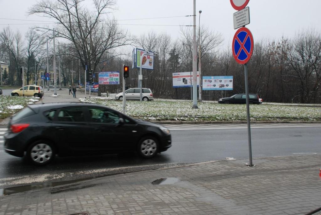 Format: 5,04m x 2,38m Oświetlenie: brak Miasto: Lublin Opis: Bardzo duży ruch pieszy i samochodowy W