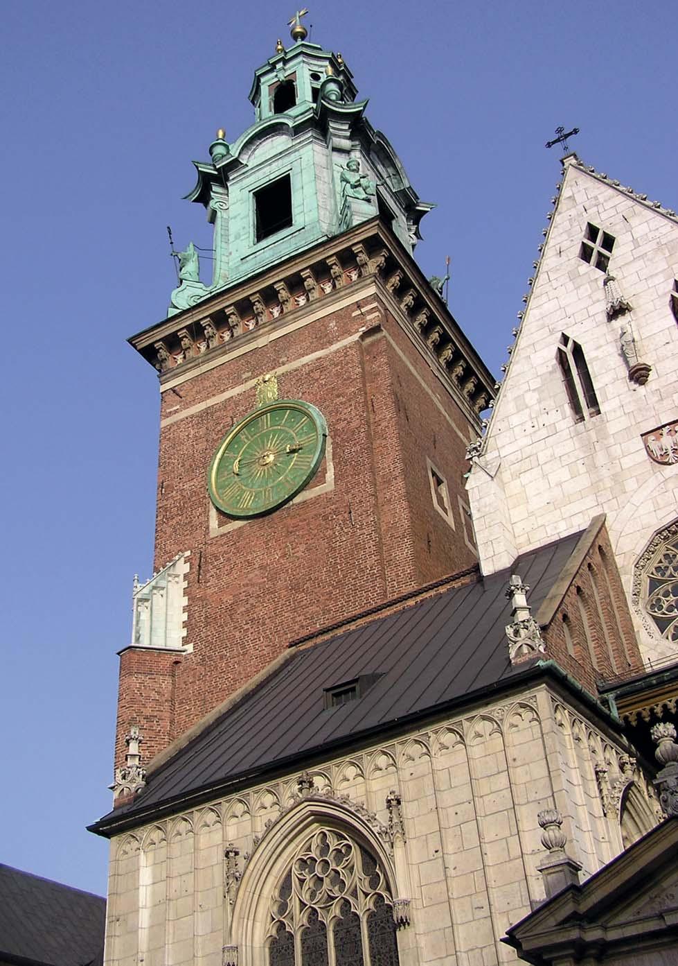 Znaczącą cześć obecnej Dzielnicy I stanowi Kazimierz. Miasto to zostało założone w 1335 roku przez króla Kazimierza Wielkiego.