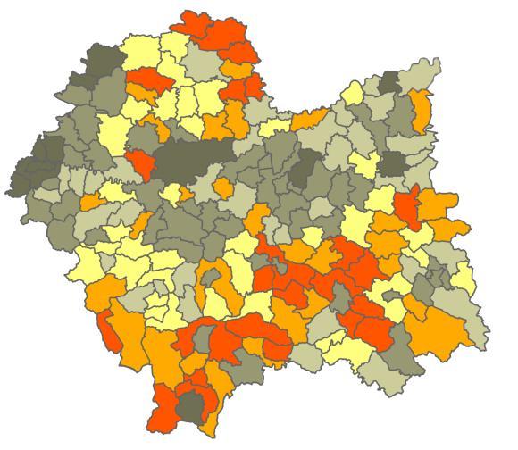 Mapa 4. Odsetek dzieci w wieku 3-5 lat objętych wychowaniem przedszkolnym w 2008 i 2013 r.