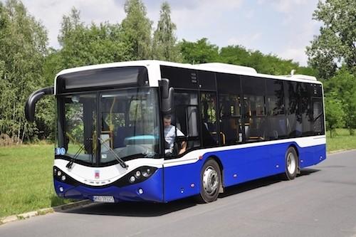 Silniki zamontowane w autobusach muszą spełniać normy emisji spalin Euro 6,