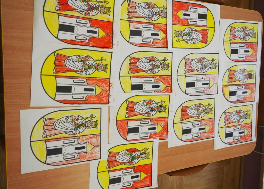 Przedszkolaki doskonale poradziły sobie z tym zadaniem W herbie Bielan kolory symbolizują: żółty życzliwość,