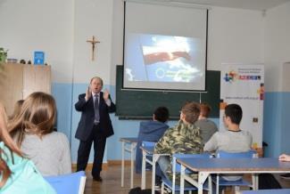 Kocon, Wiceprezes Zarządu BGK oraz przedstawiciele bankowości spółdzielczej: Cezary Maciejewski, Prezes Kujawsko- Dobrzyńskiego Banku