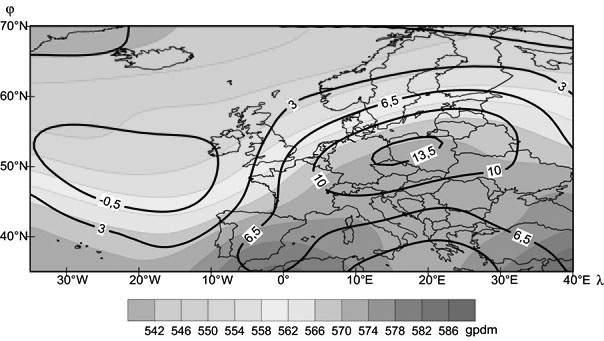 Warunki meteorologiczne w Lublinie podczas wyjątkowo uciążliwej fali upałów... 243 Rys. 3.