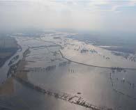 Gliederung Zarys Hochwasserlagen 2010/2011 Führungsstruktur im Land