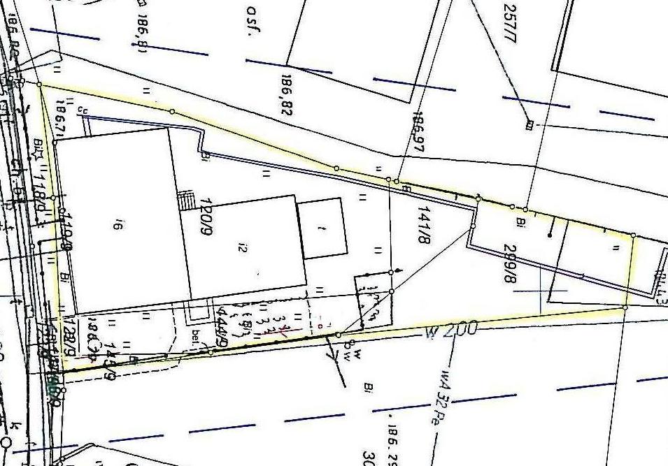 istniejca zabudowa-278,60m2 p³yty a urowe -7,2m2 2 0 5 8 0 5 2 3 5 0 5 2 0 5 6 5 23 3 kostka betonowa-pod zadaszeniem-26,5m2 kostka betonowa -73,55m2 pow.