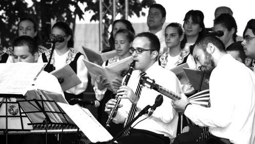 na Plantach uczestniczyły zespoły. Jeden - Poimenikos Aylos - z Grecji, drugi - Prolisok - z Ukrainy. Zrobiły one ogromne wrażenie na widzach.