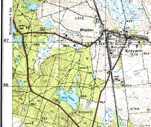 Ryc. 1 Wycinek współczesnej mapy topograficznej 1:25 000 z lokalizacją cmentarza (X przy skrzyżowaniu na Krzywin)