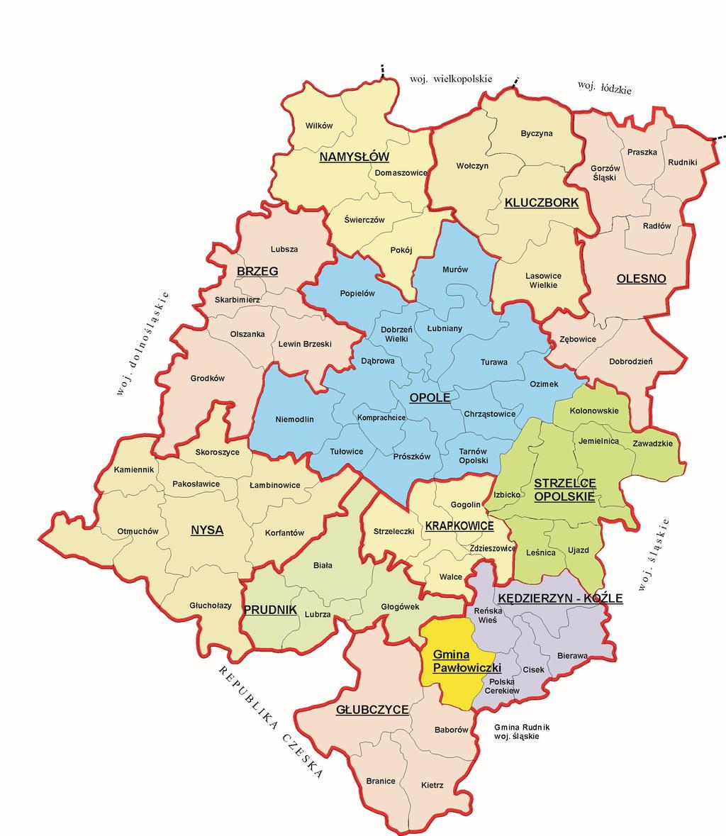 Na terenie gminy Pawłowiczki na koniec 2010 r. mieszkało 8160 osób. Średnia gęstość zaludnienia w gminie (na koniec 2010 r.