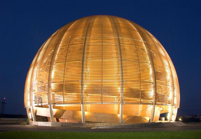 CERN pierwsze globalne