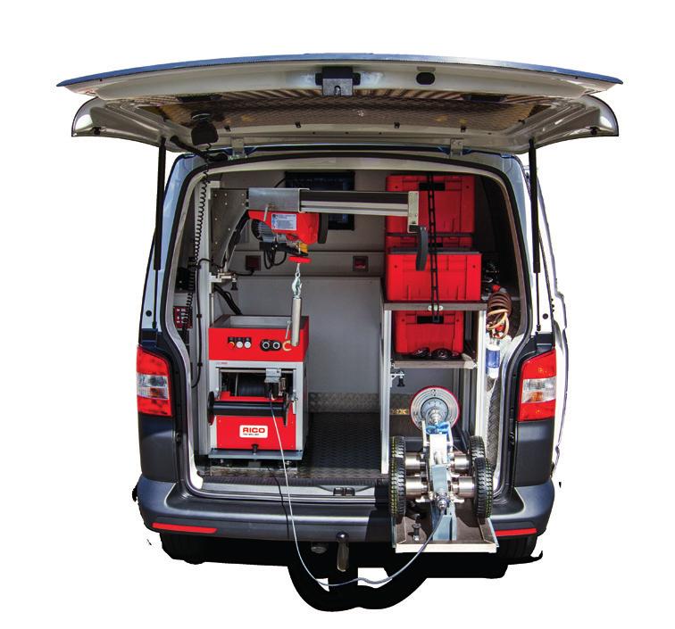 Optymalna kosztowo zabudowa pojazdu Cechy produktu W pełni wyposażony samochód do inspekcji TV, bazujący na CROSS TOUCH Podstawowy pojazd VW T6 (inne pojazdy na