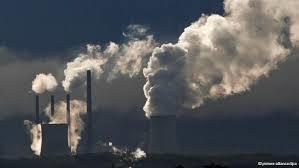 Źródła emisji zanieczyszczeń Zanieczyszczenie - każda substancja znajdująca się w