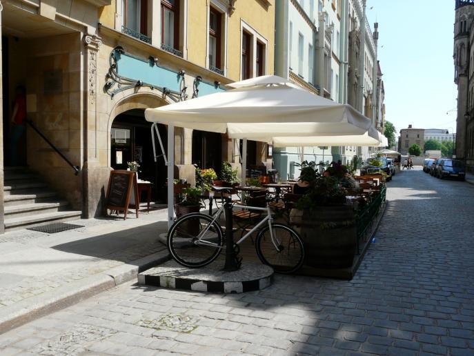 sieć ścieżek rowerowych miejsca do siedzenia i spotkań