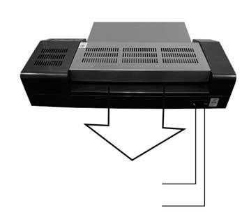 Panel kontrolny Wyświetlacz ciekłokrystaliczny Pokrywa wierzchnia Szczelina wyjściowa Szczelina wejściowa Gniazdo kabla elektrycznego Główny włącznik Zasady bezpieczeństwa: Nie trzymaj części odzieży