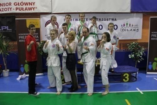 Należy również podkreślić bardzo dobry występ w/w Patryka(IV miejsce), który doszedł do finału w formach tradycyjnych niestety nie miał szczęścia i nie staną na podium.