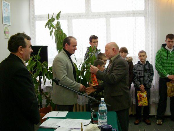 I miejsce w Plebiscycie tygodnika,,lokalna" na Najpopularniejszego Trenera roku 2006 Funkcje: założyciel, kierownik i organizator życia i planu