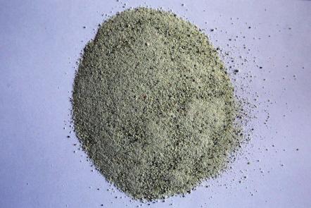 M. SKALSKA, M. DARŁAK, E. ŚNIEŻEK, D. MADEJ, M. TUREK, J. SZCZERBA (0,7% mas.) oraz Fe 2 O 3 (~0,5% mas.) występowały na zbliżonym poziomie we wszystkich trzech frakcjach.