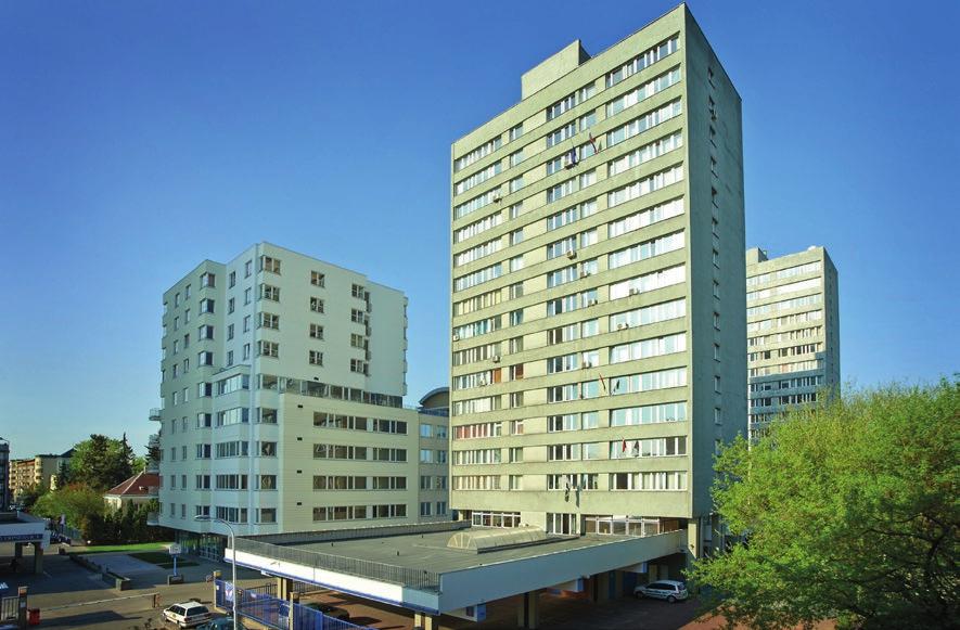 Rejtana 15 Warszawa, Mokotów WARSZAWA, Mokotów REJTANA 15 to budynek oferujący ponad 4 400 m2 powierzchni biurowej do wynajęcia.