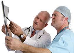 Czy POZ powinien umawiać pacjentom wizyty u lekarzy specjalistów?