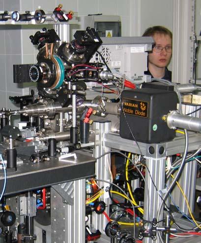 14 FOTON 92, Wiosna 2006 Kolejne pole aktywności Zakładu to badania nieliniowych efektów magnetooptycznych, indukowanych przez spójne promieniowanie laserowe.