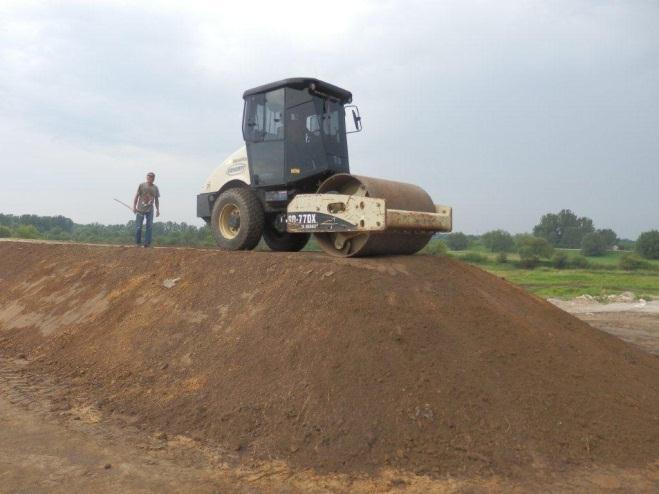 ok. 1633 m, głębokość: 6 m-10m, minimalna