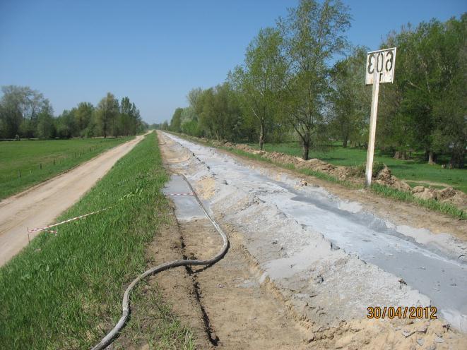 cementową (metoda DSM) o grubości min.