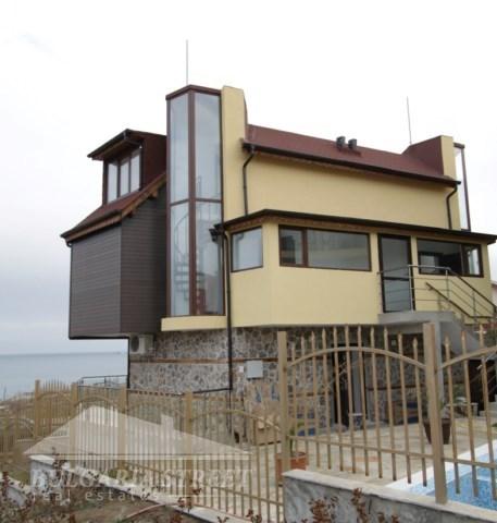 WWW.BULGARIASTREET.RU 1 Luksusowe apartamenty w kompleksie Sozopoli Beach Cena 83270.