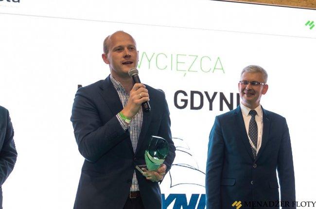 Jesteśmy Eko-Samorządem roku Podczas odbywających się w Warszawie II Międzynarodowych Targów EkoFloty 2017 Gdynia została wyróżniona nagrodą w kategorii Eko-Samorząd roku.