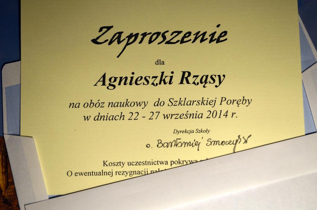 OBÓZ NAUKOWY 2014 SZKLARSKA PORĘBA Cała ta przygoda rozpoczęła się 27 czerwca bieżącego roku, kiedy to na koniec roku szkolnego Pani Dyrektor Maria Nyczak oznajmiła, że jesteśmy szczęśliwcami, którzy