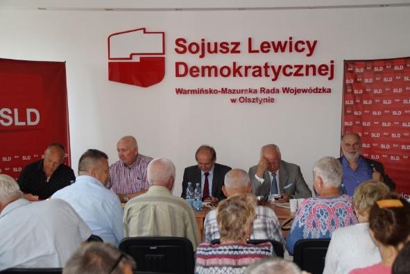 39 ustawy dotyczących żołnierzy Wojska Polskiego, w którym przewidziane są bez sądowe odbieranie stopni wojskowych.