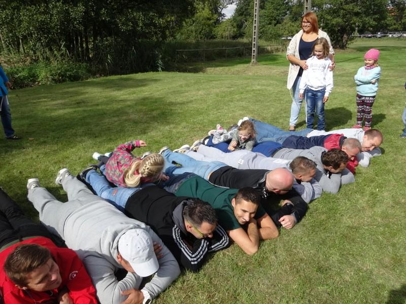 ciasta i nieocenioną pomoc.