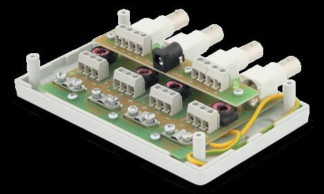 przeciwprzepięciowe o skuteczności 10kA/kanał, zintegrowane z separatorem galwanicznym 600VDC i pasywnym konwerterem UTP.
